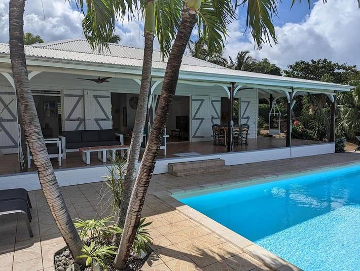 Villa pour 6 personnes, avec piscine et vue ainsi que terrasse et jardin à Deshaies - 3
