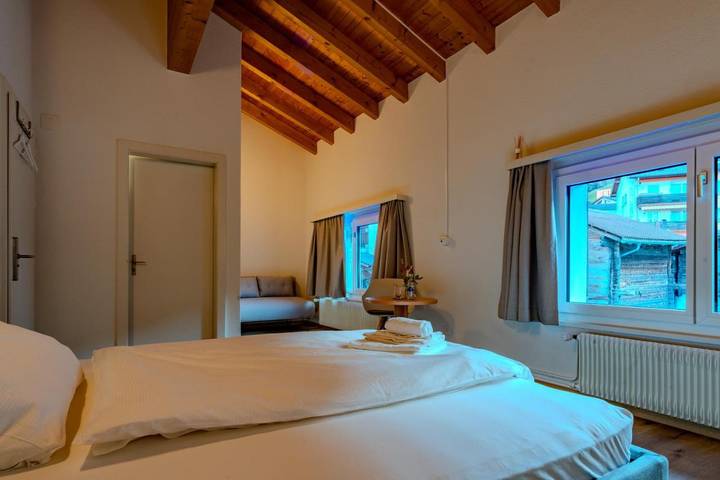 Hôtel pour 2 personnes, avec jardin et vue, adapté aux familles dans Brigue - 3