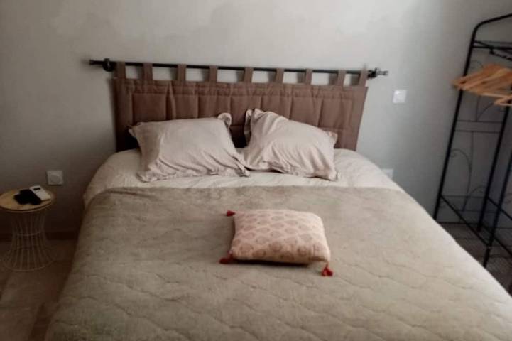 Location de vacances pour 2 personnes à Montaren-et-Saint-Médiers - 2