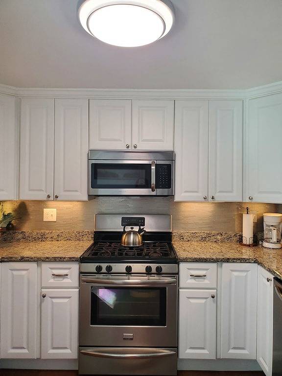 Beach house in Long Branch 12 mts walk to the beach in Long Branch, Monmouth County