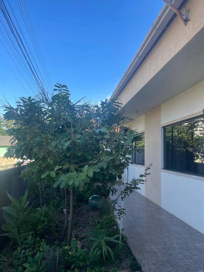 Casas e apartamentos de temporada para 8 pessoas, com vista e jardim, com animais de estimação em Navegantes