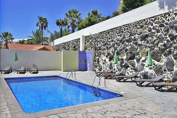 Bungalow für 6 Personen, mit Terrasse und Garten sowie Pool auf La Palma