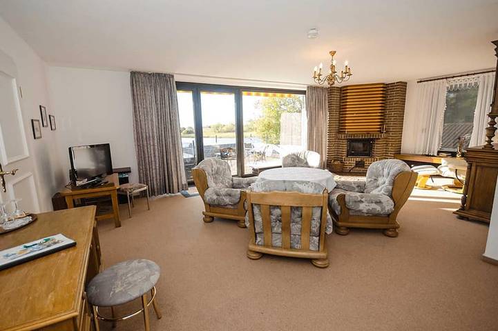 Ferienhaus für 2 Personen, mit Balkon und Garten sowie Sauna