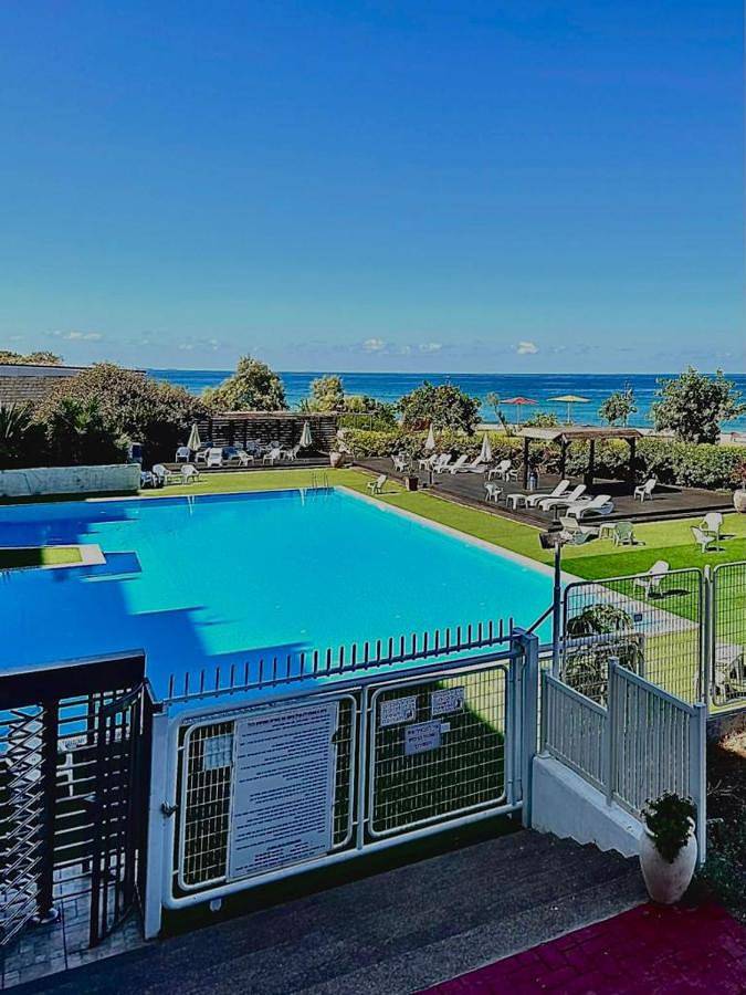 Appartement de vacances pour 4 personnes, avec jardin ainsi que piscine et vue