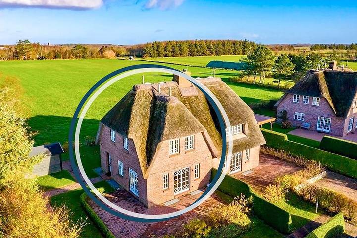 Ferienhaus für 5 Personen, mit Terrasse und Garten sowie Sauna und Pool, mit Haustier