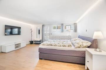 Gîte pour 2 personnes, avec jardin et vue à Viège