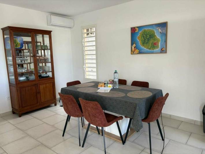 Gîte pour 6 personnes, avec terrasse et jardin dans La Bretagne - 2