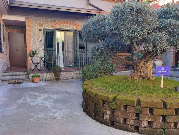 B&b per 14 persone, con balcone a Sant'Egidio del Monte Albino