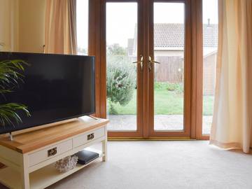 Holiday Rental for 6 People in West Sussex, Photo 2