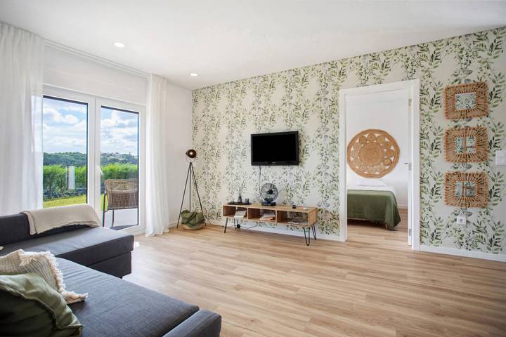Casa de Vacaciones 'Vinha' con Terraza Privada, Jardín Privado y Wi-Fi in Óbidos, Leiria District