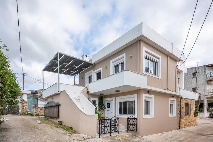 Gîte pour 5 personnes, avec Balcon à Réthymnon - 2