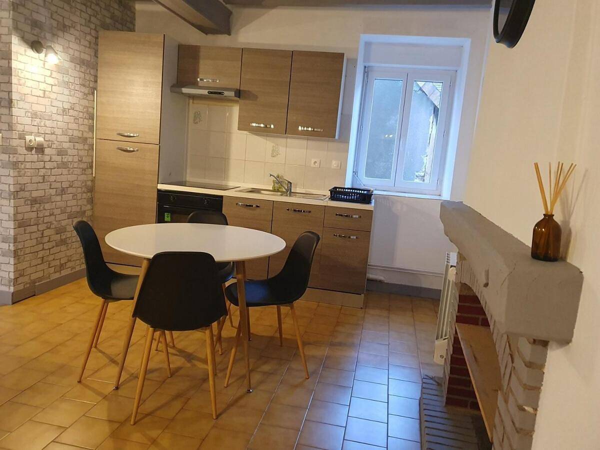 Appartement entier, Appartement in Noyen-sur-Sarthe, Sarthe