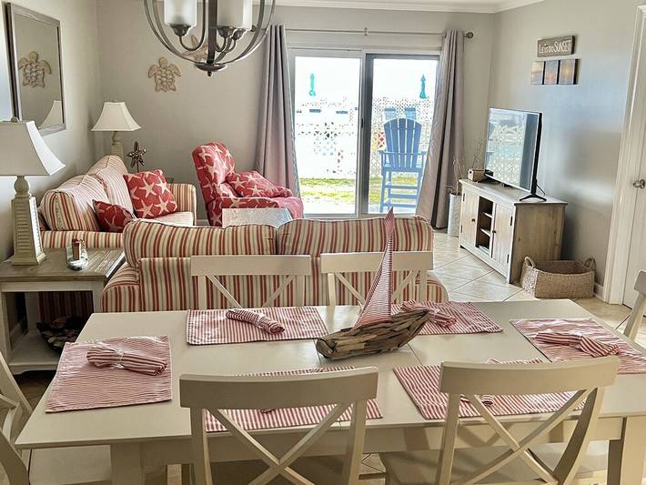 Beach rental for 6 people, with hot tub and pool as well as yard in Panama City (Florida)