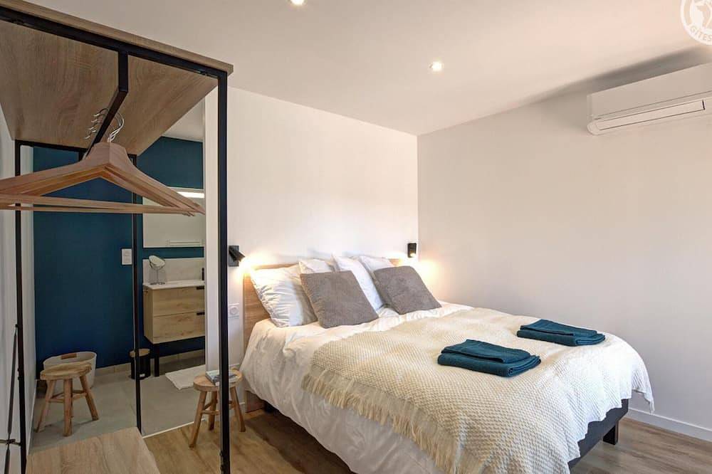 Gîte de charme moderne, 5 suites privées, spa et jardin in Luriecq, Montbrison