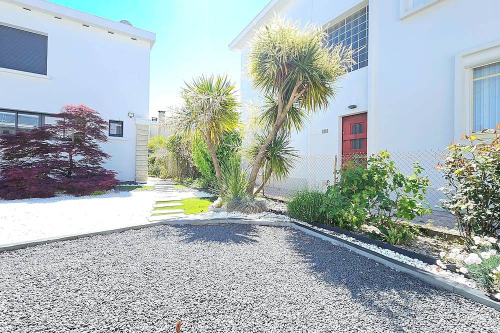 Maison 3* années 50 3 ch,6pers,centre plage à pied in Royan, Côte de Beauté