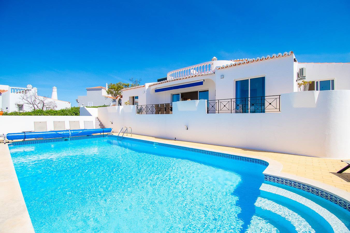 32A Vale do milho · Stunning Detached Villa Close in Carvoeiro, Lagoa