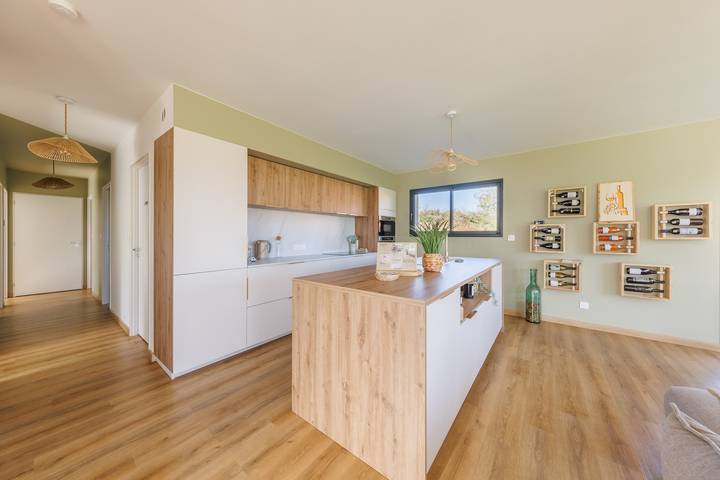 Casa de vacaciones para 8 personas con sauna in Neussargues en Pinatelle, Parque Natural Regional Volcans d'Auvergne