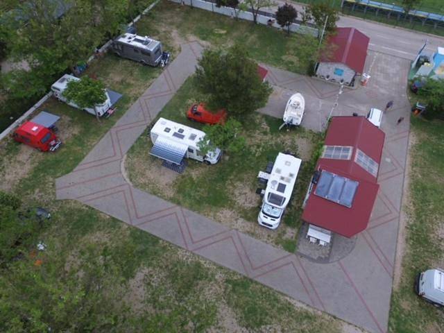 Camping für 2 Personen, mit Haustier auf Krk - 2