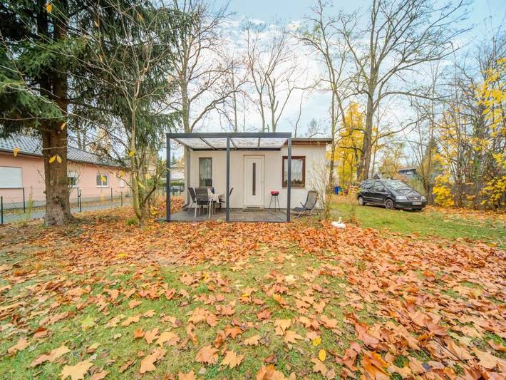 Ferienhaus für 3 Personen, mit Terrasse und Garten