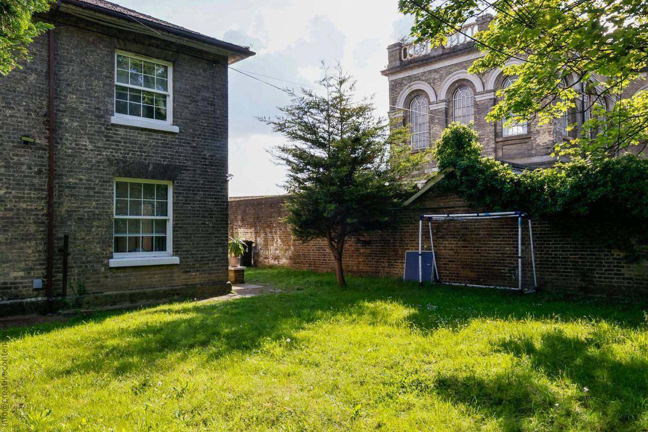 Three-Bedroom Villa in Richmond an der Themse, London