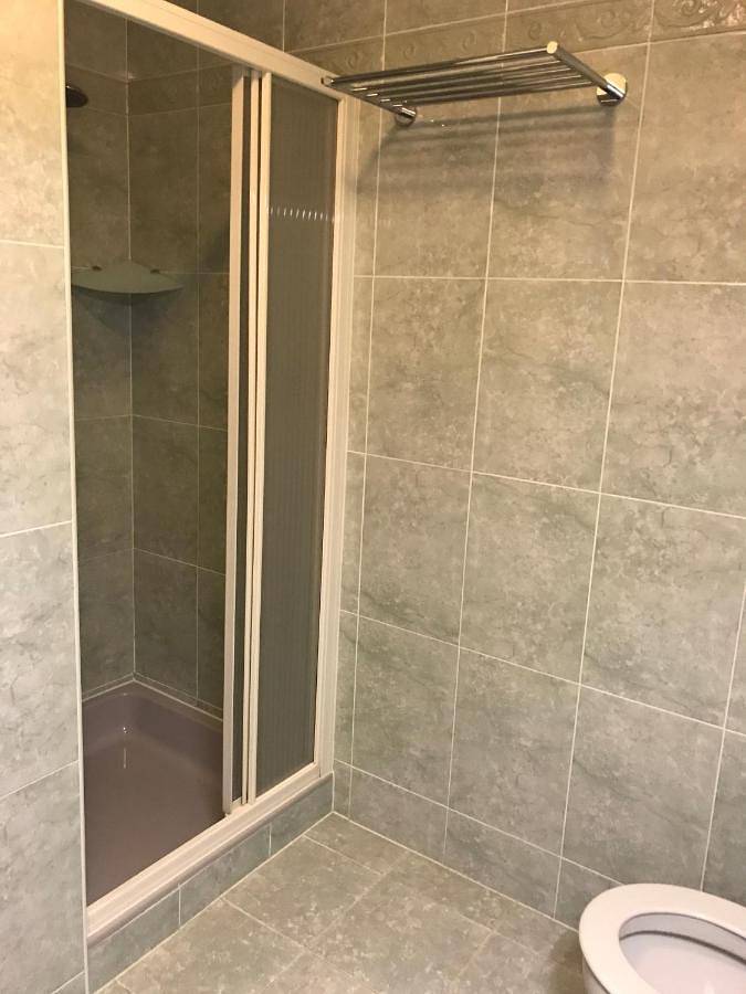 Gîte pour 4 personnes, avec terrasse et piscine ainsi que vue et vue sur le lac à Mequinenza - 4