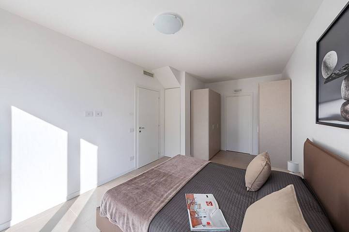 Villa pour 8 personnes, avec jardin et balcon, animaux acceptés à Sirmione - 2