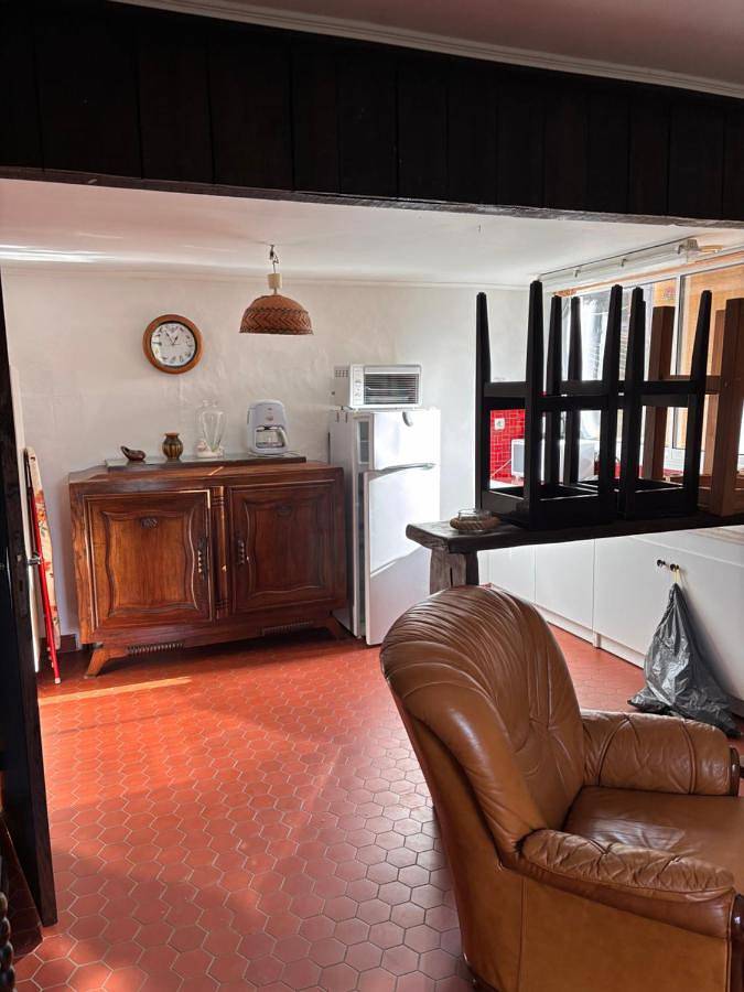 Gîte pour 2 personnes, avec vue ainsi que piscine et terrasse dans Mont-de-Marsan - 3