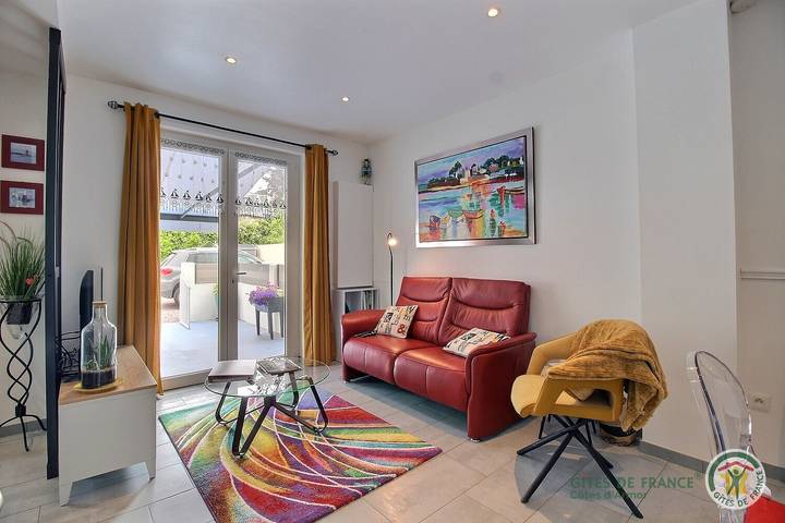 Gîte pour 4 personnes, avec terrasse et jardin à Binic