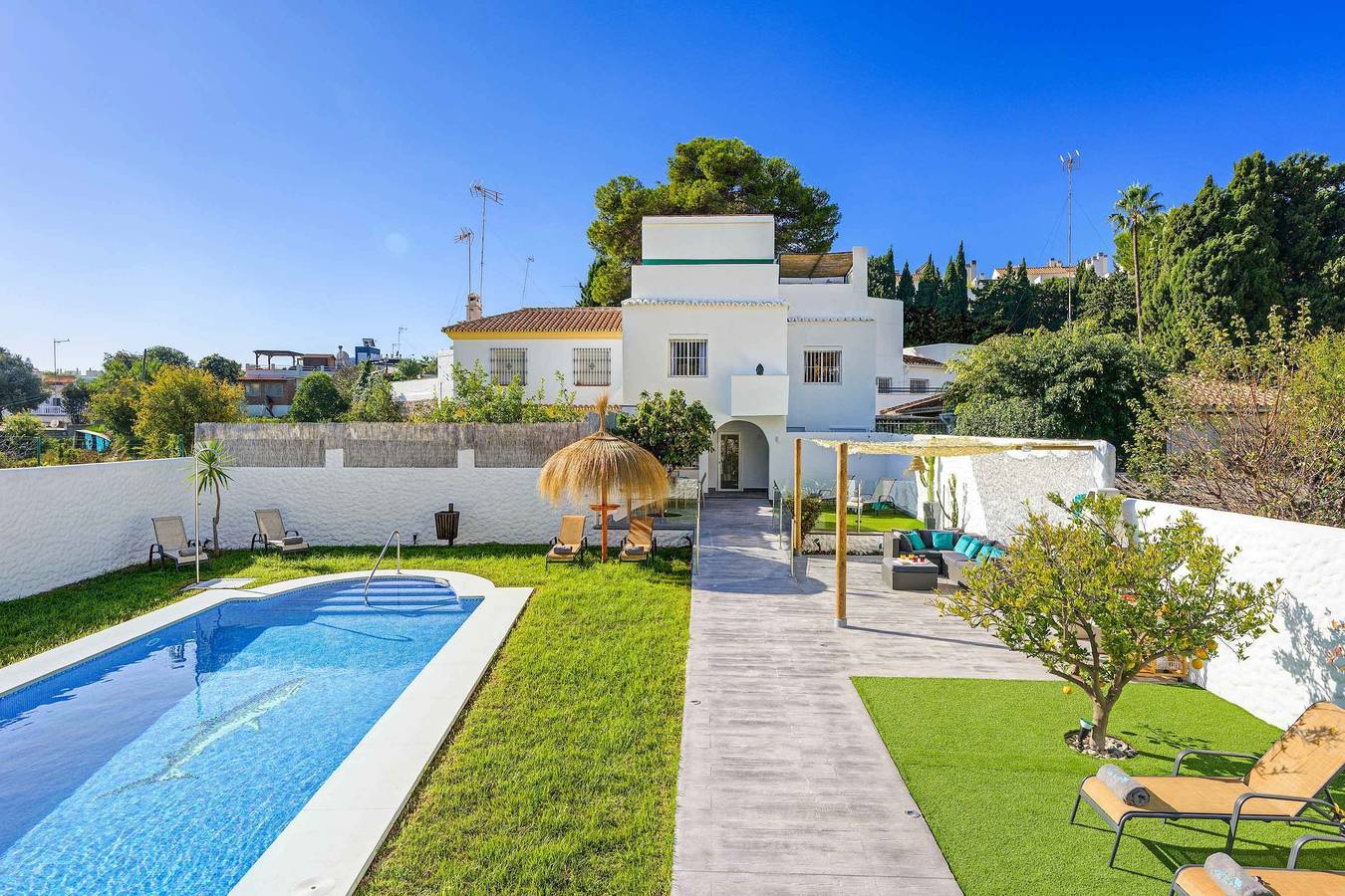 Chalet para 10 personas con terraza in El Pinar Torremolinos, Torremolinos