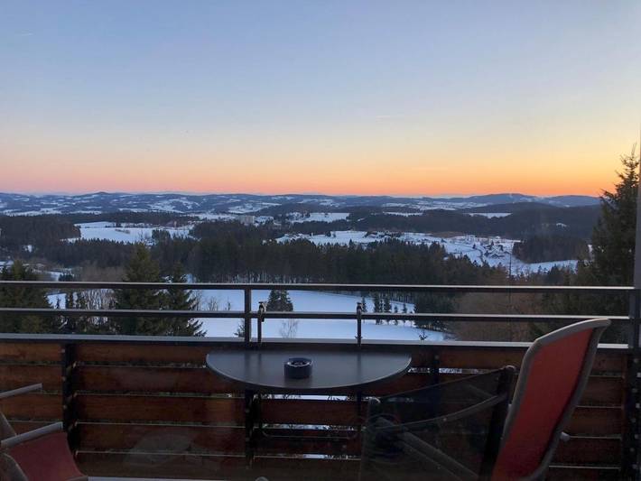 Ferienwohnung für 5 Personen, mit Sauna und Pool sowie Garten und Ausblick in Neureichenau - 3