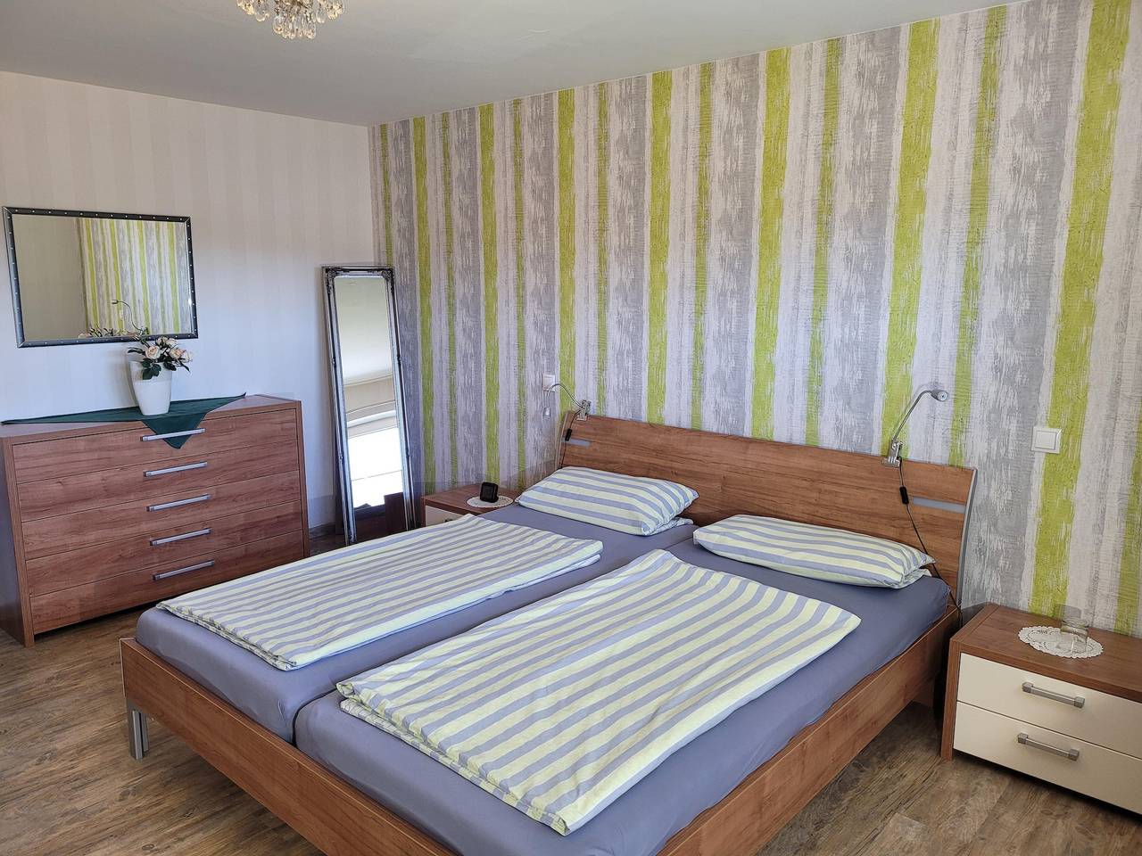 Ganze Ferienwohnung, Ferienwohnung mit 1 Schlafraum in Grafschaft, Ahrtal