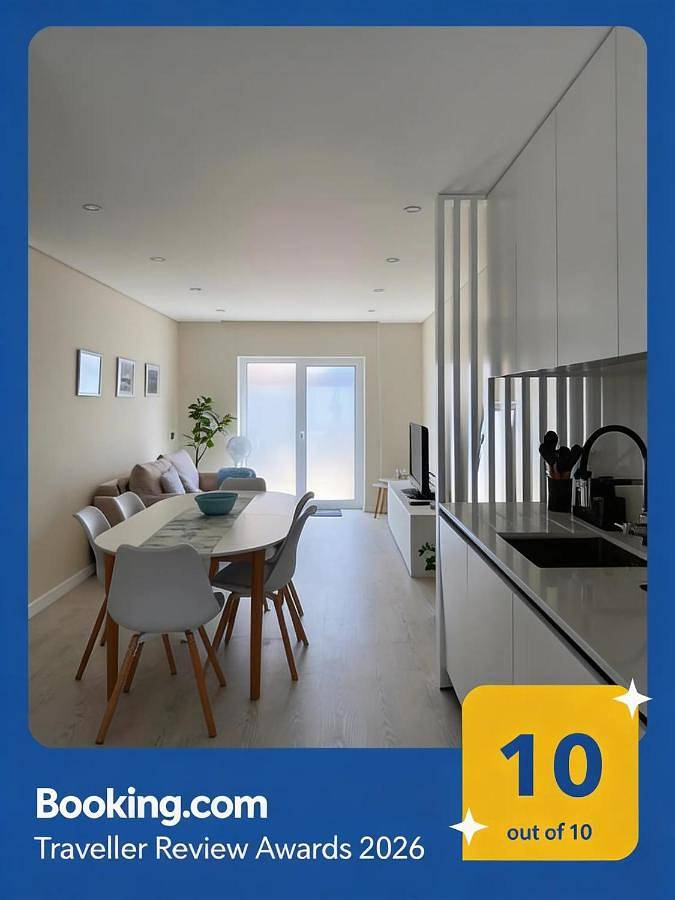 Apartamento de férias para 4 pessoas, com terraço e vista em Praia da Barra