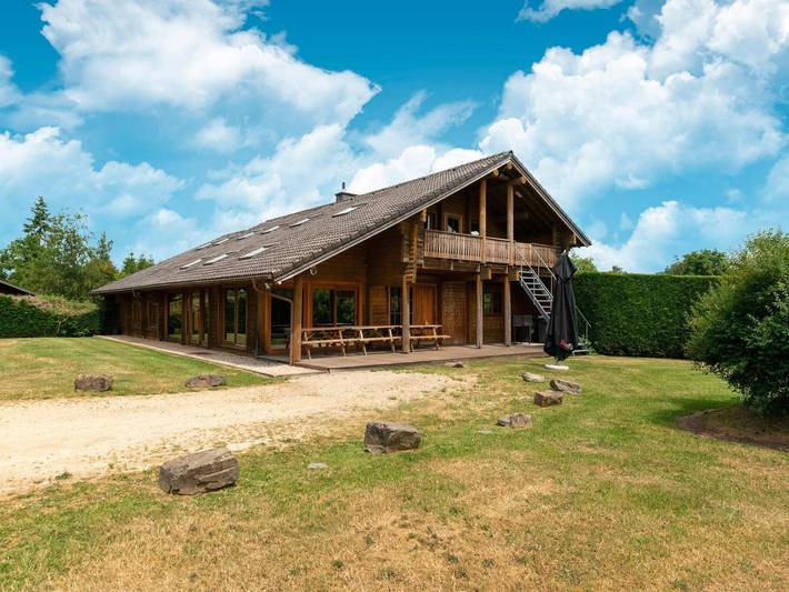 Maison de vacances pour 22 personnes, avec Terrasse et Jardin à Barvaux