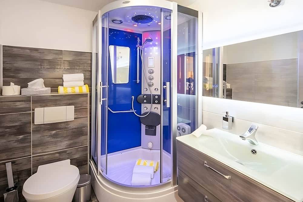 Ganze Wohnung, Apartment Seeterrasse im Maarberg Resort bis 4 Personen (48 m²) in Schalkenmehren am See in Schalkenmehren, Vulkaneifel