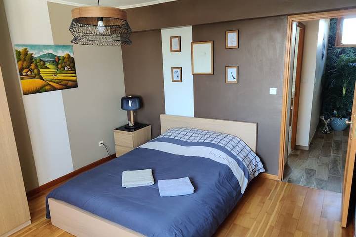 Location de vacances pour 12 personnes, avec jardin à Gagny - 3