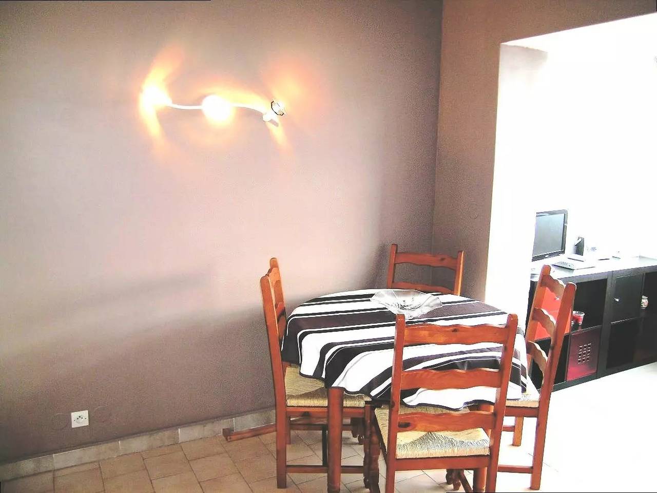Entire apartment, Charming duplex 200 m from the beach in Marseillan-Plage, Marseillan
