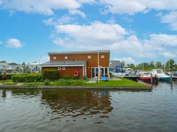 Ferienhaus für 6 Personen, mit Terrasse und Garten in Nordholland