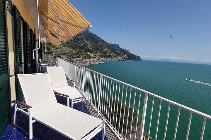 Glamping per 4 persone, con balcone in Costiera amalfitana