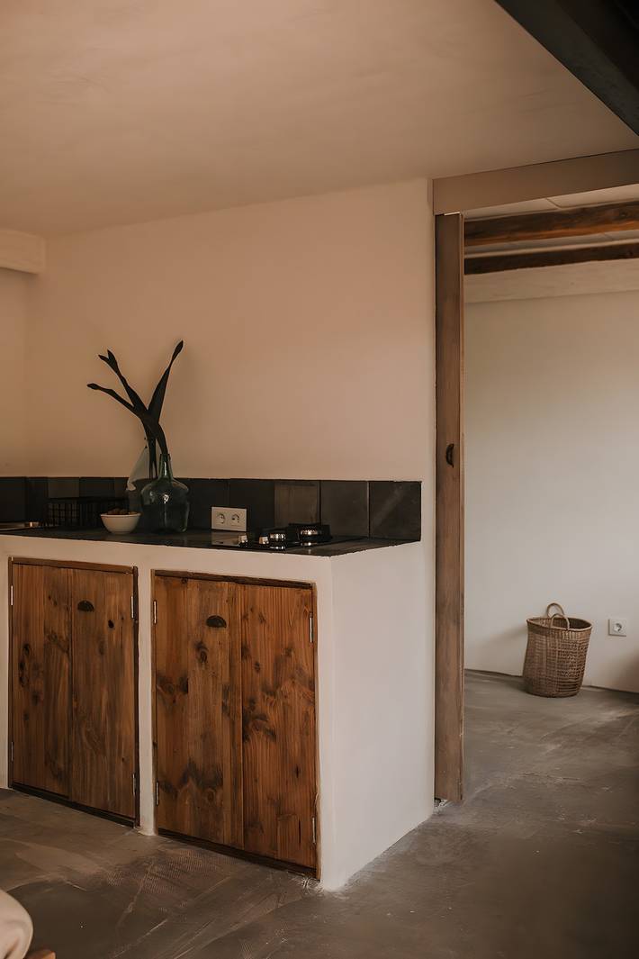 Hel studio-lejlighed, Rural House 'Sa Caseta Mallorca Studio' with Mountain Views, Shared Pool and Wi-Fi in Algaida, Mallorca central
