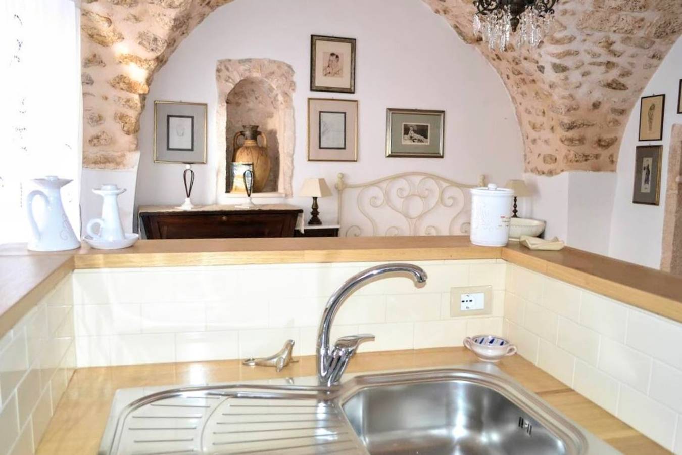 Estudio entero, Estudio 'Le Antiche Mansioni 1' con aire acondicionado in Monte Sant'Angelo, Gargano