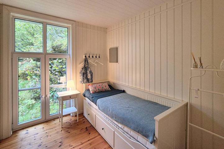 Awesome home in Vaksdal with house sea view in Vaksdal