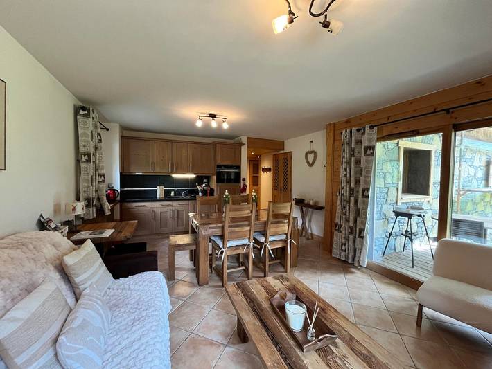 Apartamento entero, Apartamento elegante con piscina, cerca de pistas in Samoëns, Region Bonneville