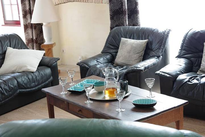 Location de vacances pour 6 personnes, avec Balcon et Jardin à Moulins-Engilbert