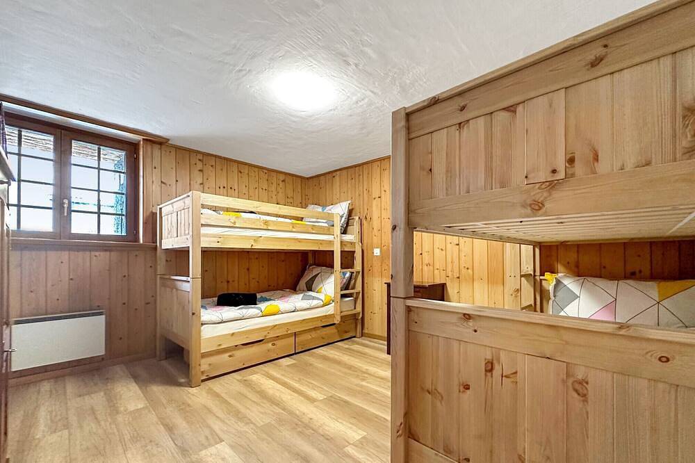 Chalet Le Basset - Family Chalet in the Swiss Alps in Orsières, Walliser Alpen