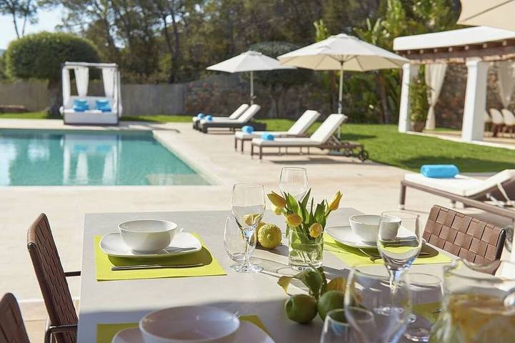 Chalet para 10 personas, con jardín en Sant Carles de Peralta