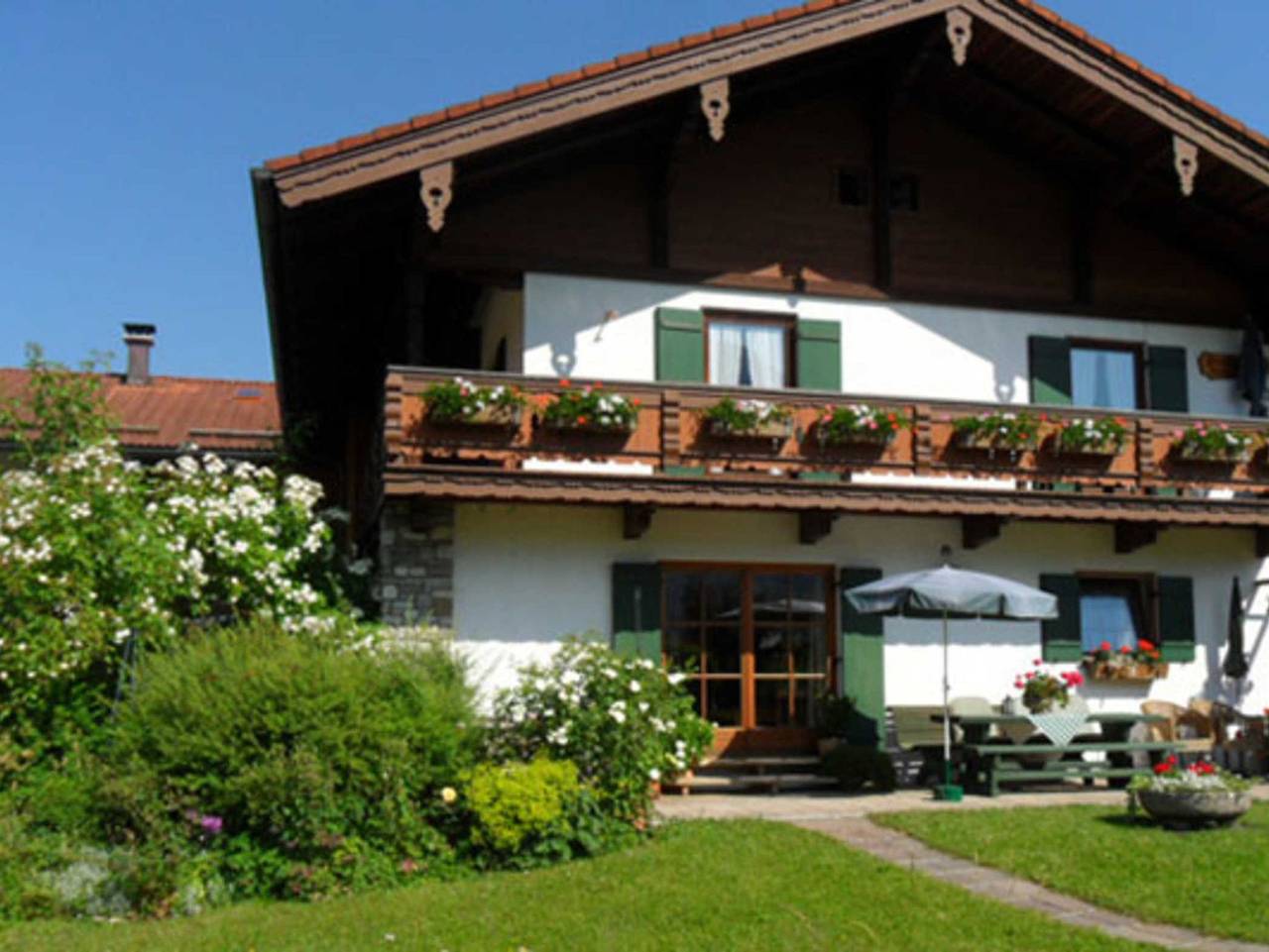 Ganze Ferienwohnung, Deb 032 Pension mit Bergblick in Inzell - Ferienwohnung Gamskogl mit herrlichem Bergblick in Inzell, Bayerische Alpen