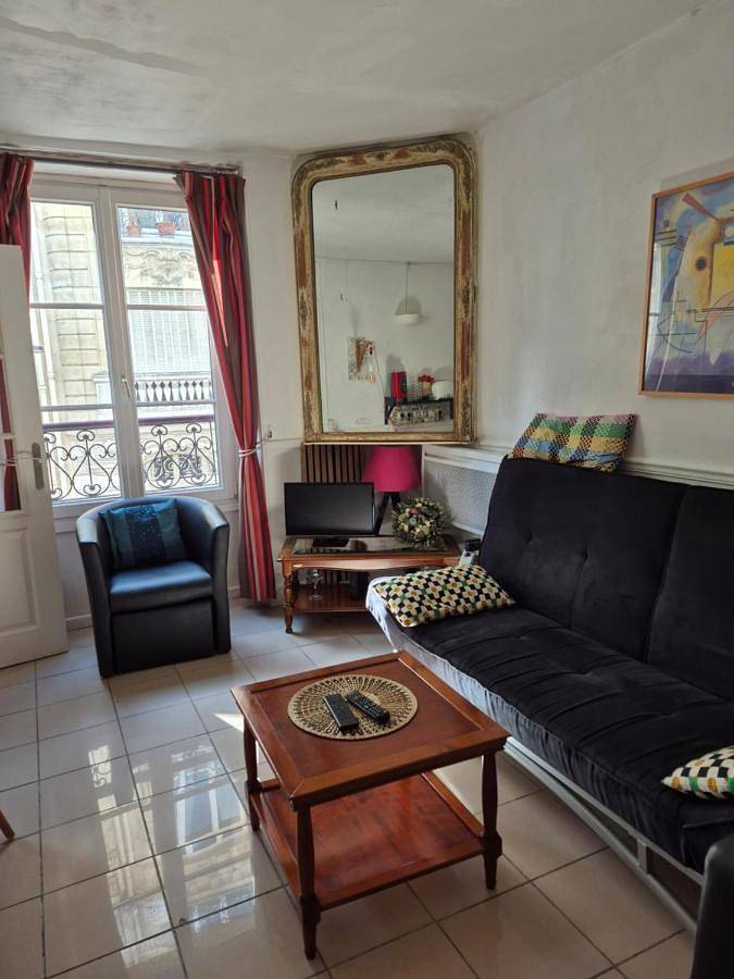 Gîte pour 4 personnes, avec vue et terrasse dans Casino De Paris