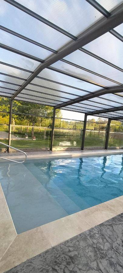Location de vacances pour 26 personnes, avec jardin ainsi que vue et piscine à Maubec (Tarn-et-Garonne) - 4