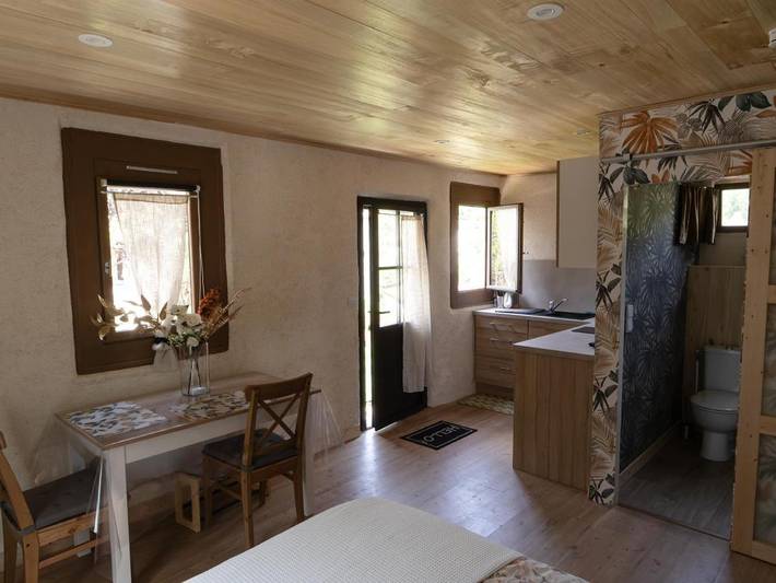 Location de vacances pour 2 personnes, avec jardin à Fons - 3