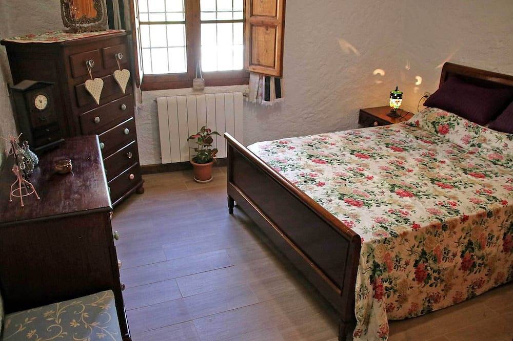 Molino Rodete recientemente restaurado con chimenea, piscina... in Jimera de Líbar, Provincia de Málaga